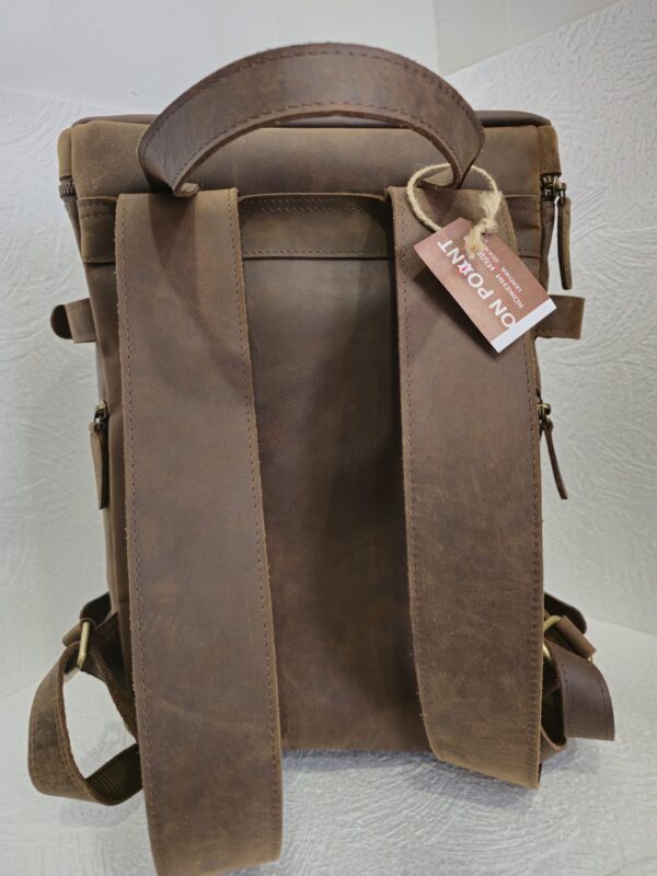 Раница от биволска кожа 