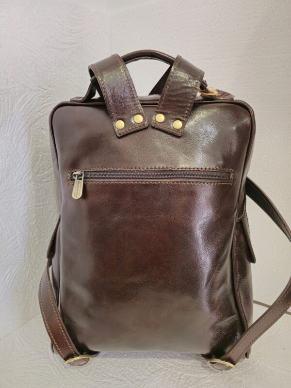 Италианска раница в кафяво