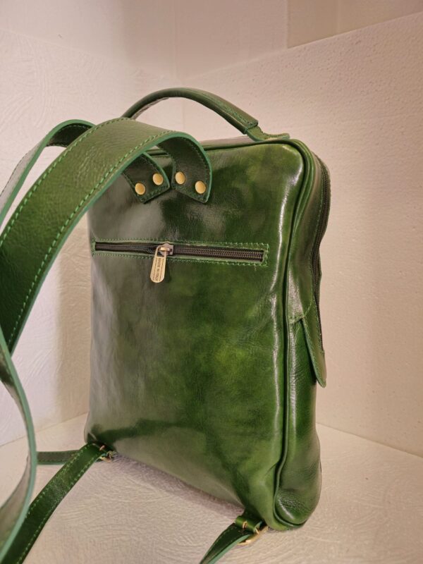 Италианска раница в зелено