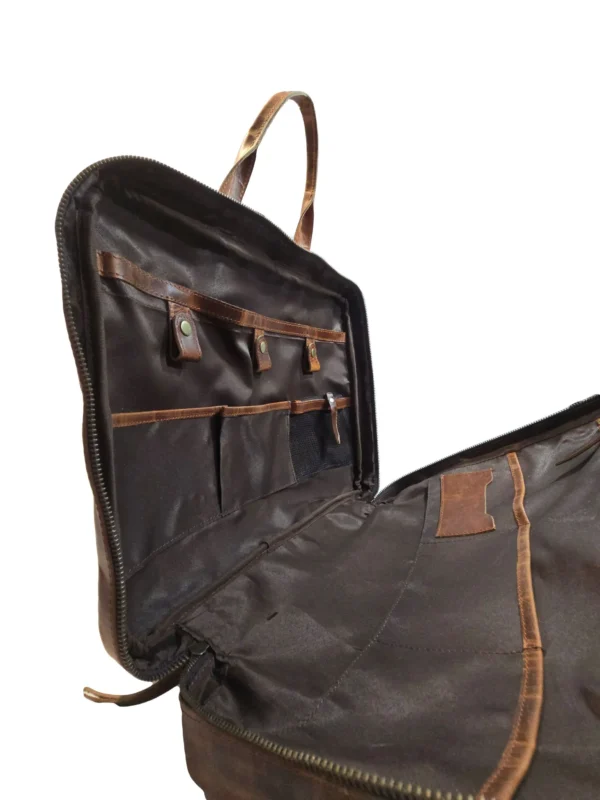 Бизнес чанта Аксис