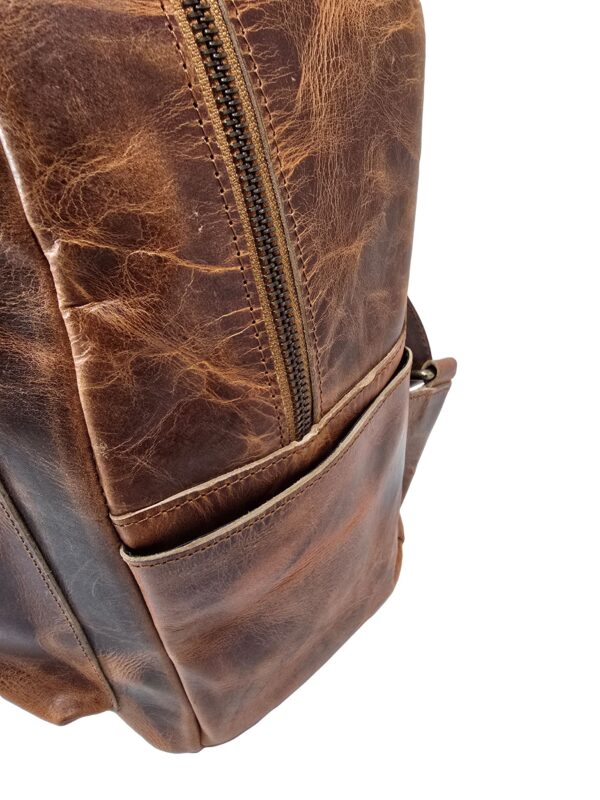 Кожена дамска раница 