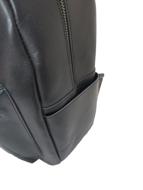 Кожена дамска раница 