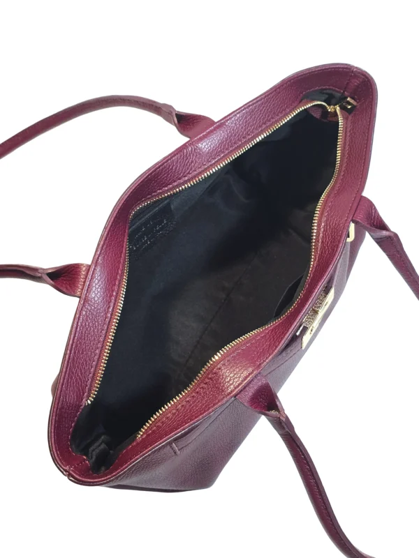 „Интериор на чанта Алерия – горен цип, подплата и вътрешен ципов джоб“