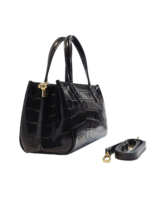 „Амалия – 3/4 изглед на италианска дамска чанта с дръжки, метален обков и сваляема презрамка“